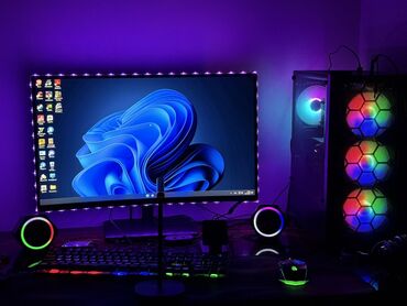 şiş: RGB işıqlanmaya sahib oyun kompüteri və periferiyalar dəsti - Sistem