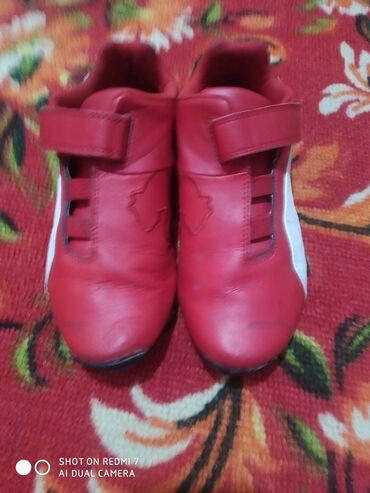 зимняя обувь для девочек: Детский кросовка бутса.размер 34-35. город ош