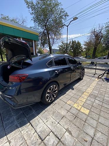оригин: Kia K3: 2018 г., 1.6 л, Автомат, Бензин, Седан — 2