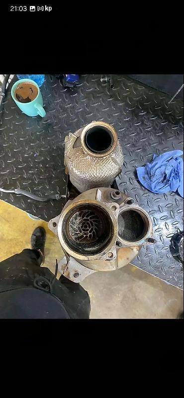 punjac akumulatora: AUDI A6 2.0 TDI ULTRA DPF 04L131765BP 04L181AA | Audi delovi ALTINA — 2