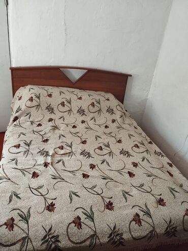 бу бурчатка: Продам в комплекте, 15тысяч спальный с матрасом