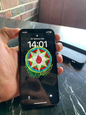 Apple iPhone: IPhone X, 64 GB, Qara