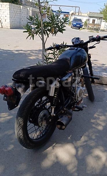 Мотоциклы: Kafe-reyser üslubunda yığılmış yol motosikleti - Çərçivə: boru tipli — 5