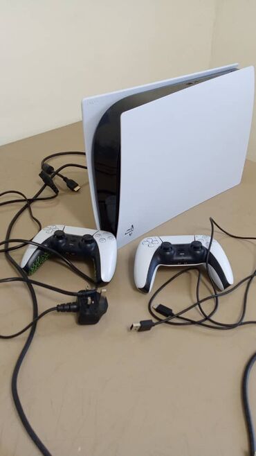 плейстейшен 1 цена: Игровая консоль PlayStation 5 с беспроводным контроллером и DualSense
