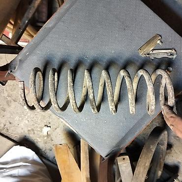(Vaxdi 1 ededdi)Avtomobil üçün spiral yay - Material: qalın divarlı lalafo.az -da (Vaxdi 1 ededdi)Avtomobil üçün spiral yay - Material: qalın divarlı