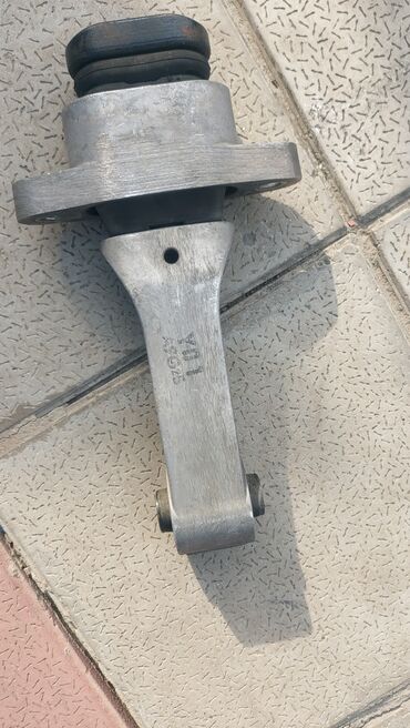 Digər xodovoy detalları: Kia carnival 2015 .2019 mator padusqasi sol teref brde karobka — 9