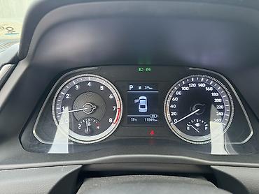 Продажа авто: Hyundai Sonata: 2019 г., 2 л, Автомат, Бензин, Седан — 6