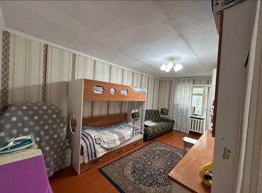 1 комнатная квартира в караколе: 1 комната, 30 м², Хрущевка, 2 этаж, Косметический ремонт