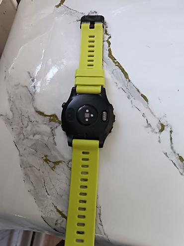 garmin fenix 8 pro: Спортивные часы Garmin с круглым черным корпусом и ярким — 2