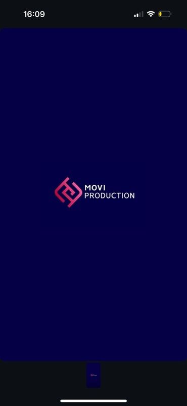 печать на наклейках: 🚀 В команду MOVI PRODUCTION требуются: 📱 SMM-специалист и 🎥