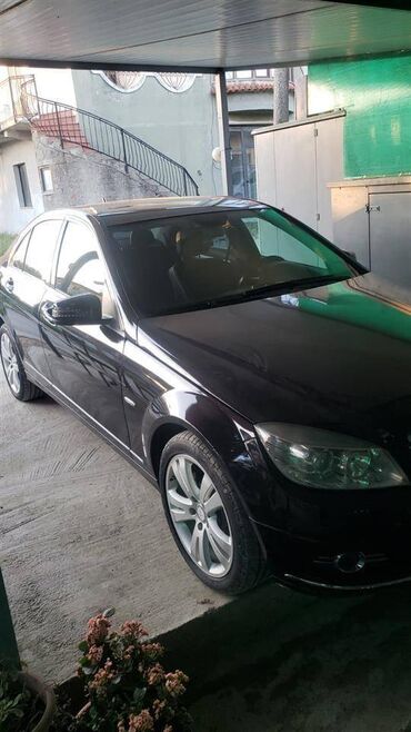 Mercedes-Benz C-Class: 2.2 l | 2010 year Limousine