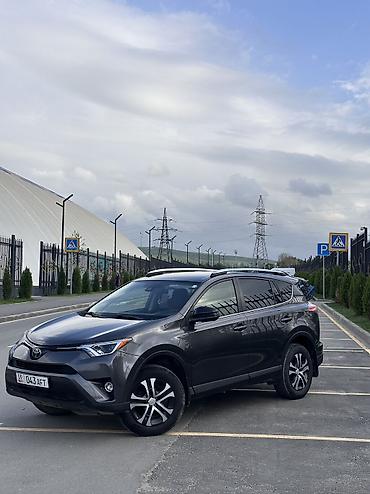 awd: Toyota RAV4: 2018 г., Автомат, Бензин, Кроссовер — 4