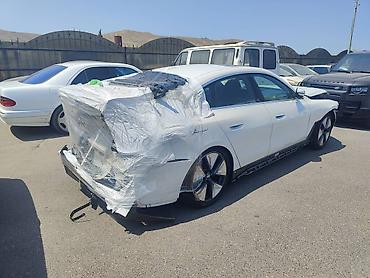Digər avtomobil ehtiyat hissələri: BMW i4 g26 ehtiyyat hissələri . 
Hər bir hissəsi var — 6