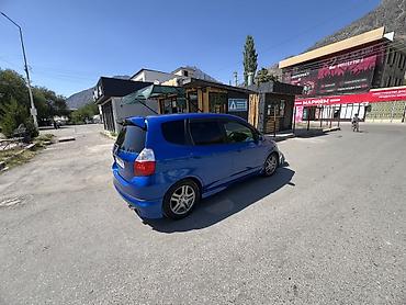 авто эмаль: Honda Fit: 2002 г., 1.3 л, Вариатор, Бензин, Хэтчбэк — 2