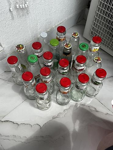 kompot: Şüşə bankalar və butulkalar dəsti 22 ədəd şüşə kampot butulkası, 50 — 2