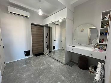 Mənzillər: 2 otaqlı, Yeni tikili, m. Həzi Aslanov, 50 kv. m — 6