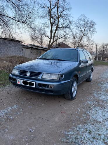 Volkswagen: Volkswagen Passat: 1994 г., 2 л, Механика, Бензин, Универсал