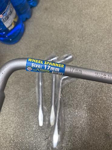 ключ 17: Ключ балонный (Wheel Spanner) 17 мм - Размер головки: 17 mm — — 3