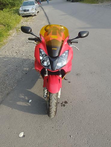 приборка: Спортбайк Honda, 800 куб. см, Бензин, Взрослый, Б/у — 5