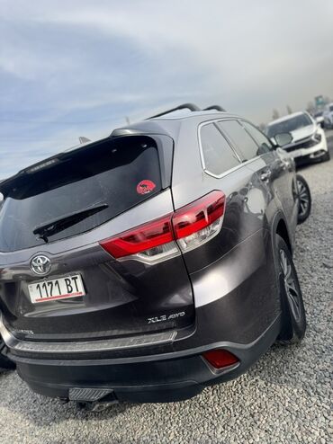 Toyota: Toyota Highlander: 2019 г., 3.5 л, Типтроник, Бензин, Кроссовер — 5
