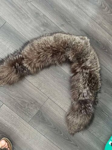 Ostale jakne, kaputi, prsluci: Pravo bogato krzno za jaknu ili kaput ali za oko vrata, nije za — 2