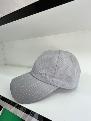 Baş geyimləri: Бейсболки премиюм класса .Производства Индии Бангладеш и есть — 9