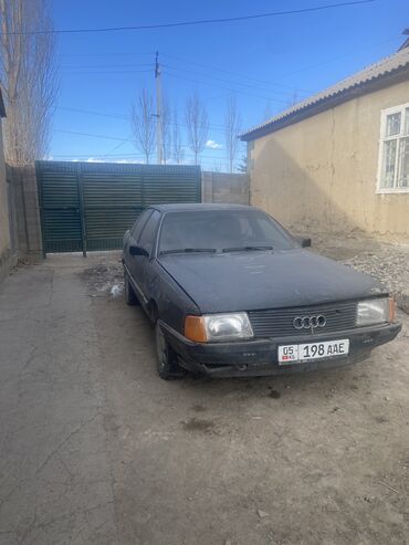 04 жугули: Audi 100: 1987 г., 2.2 л, Механика, Бензин, Седан