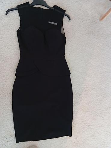 Haljine: Čipkana haljina u mint zelenoj boji - Model: ravna/silueta do kolena — 3