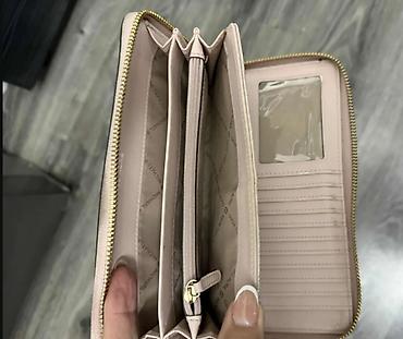 gucci torba cena original: GUESS original tote bag + vredan poklon. Zaista odlična, kao nova. Na — 9