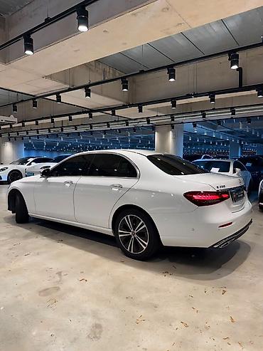 320i: Mercedes-Benz 3 series: 2021 г., Автомат, Бензин, Седан — 2
