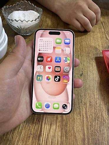 ipad 10: IPhone 15, 256 ГБ, розовый Характеристики и детали: - Модель: iPhone — 7