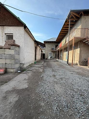 Продажа коттеджей и домов: Продаётся дом с готовым доходом 💰 📍 Дом+ 8 квартир (по 32 м² каждая) — 9