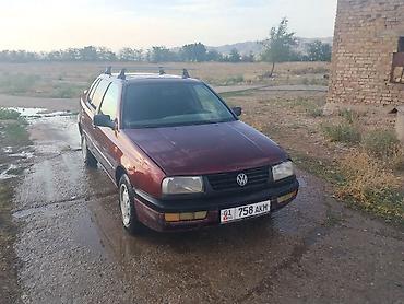 a8 d2: Volkswagen Vento: 1993 г., 1.8 л, Механика, Бензин, Седан — 3