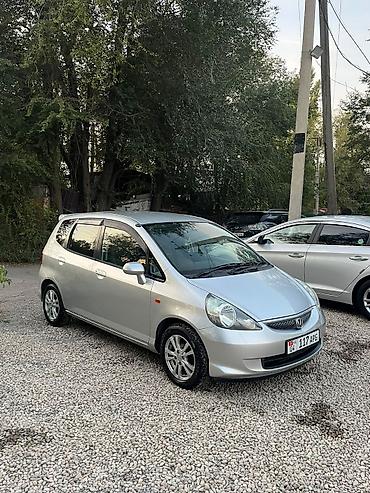 Honda Fit: 2004 г., 1.3 л, Вариатор, Бензин, Хэтчбэк