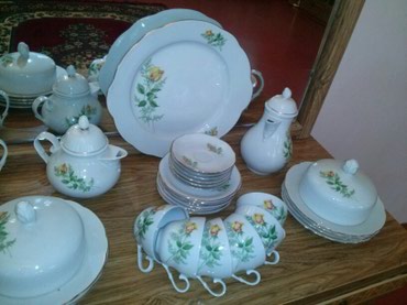 Digər dəstlər və servizlər: Çay və kofe serviz dəsti Satilir . GDR ( ГДР ) İstehsalı. Çaynıy — 4