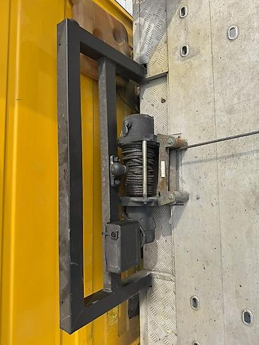 Эвакуаторы: Эвакуатор, Mercedes-Benz, 2006 г., Прямая — 12