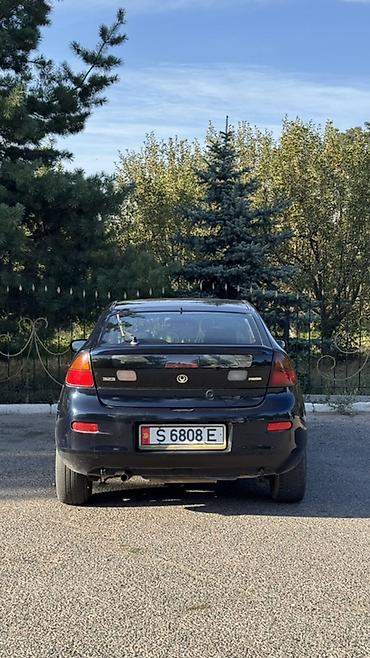 140 280: Mazda 323: 1996 г., 1.4 л, Механика, Бензин, Хэтчбэк — 6