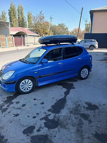 lend cruzer: Daihatsu Sirion: 2002 г., 1.3 л, Механика, Бензин, Хэтчбэк — 9