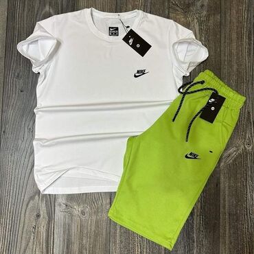 Trenerke: Muski komplet
S - 2xl
3900
Album np na lalafo.rs — 3 Trenerke: Muski komplet
S - 2xl
3900
Album np — 3