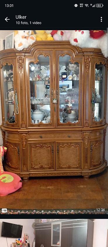 wfaner mebel: Klassik üslubda vitrin-bufet - Material: ağac karkas, üzərində oymalı — 1