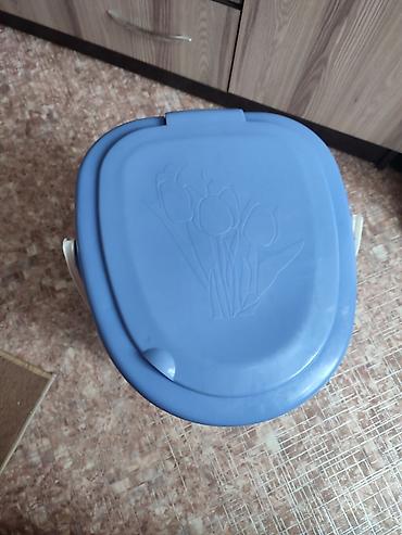 Кухонные наборы: Набор хозяйственных принадлежностей из прочного пластика. В — 5