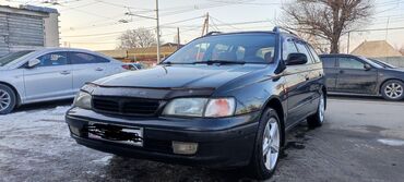 Toyota: Продаю Toyota carina e