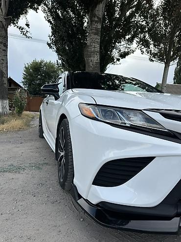 фораннер 2018: Toyota Camry: 2018 г., 2.5 л, Автомат, Бензин, Седан — 8