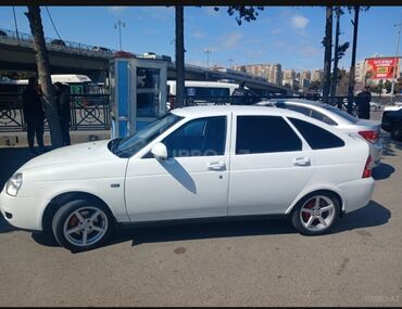 VAZ (LADA) Priora: 1.6 l | 2012 il 370000 km Sedan