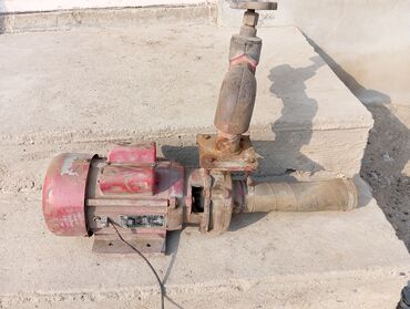 насос опрыскиватель: Водяной Насос 1.1кВт. Для полива. Состояние полностью рабочий. Но надо