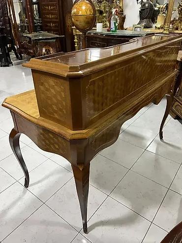 ikea ormarići i komode: Stilski pisaći sto / radni sto – Dobro stanje 🌟 Dimenzije stola — 10