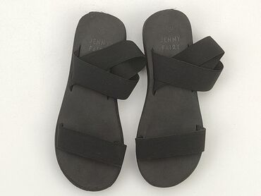 czarne spódnice jeansowe z przetarciami: Sandals for women, 35, condition - Good