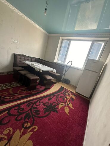продаю дом рынок баят: 3 комнаты, 91 м², 5 этаж, Косметический ремонт
