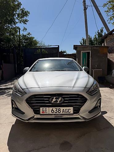 хюндай центр: Hyundai Sonata: 2019 г., 2 л, Механика, Газ, Седан — 1
