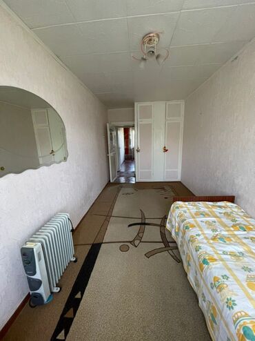 3 комнат квартира: 3 комнаты, 58 м²